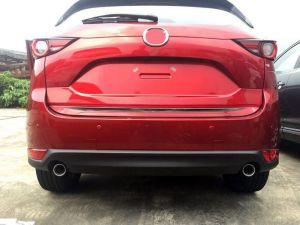 Накладка на  низ крышки багажника хромированная для Mazda CX-5 2017-